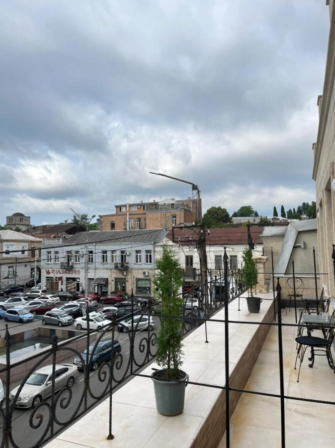 Hotel Verdzi Kutaiszi Kültér fotó